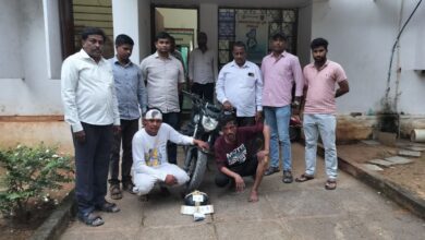 Two people were arrested for selling ganja in Hyderabad