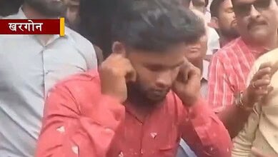 A Muslim teacher was humiliated after he asked a few Hindu students to refrain from wearing tilaks and kalawa