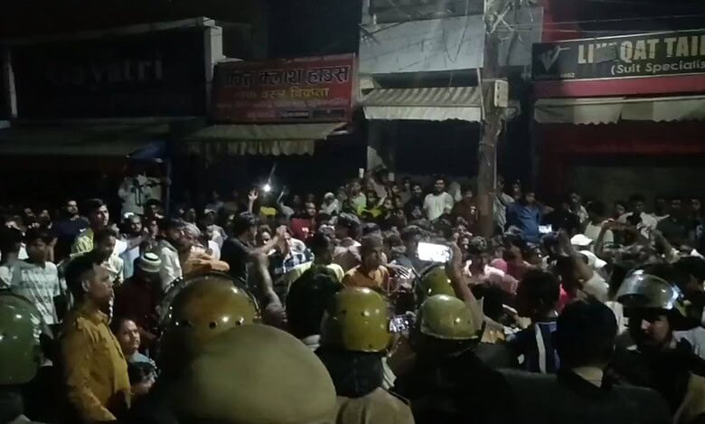 Angry Muslims protest in front of police station in Uttar Pradesh's Shahjahanpur area