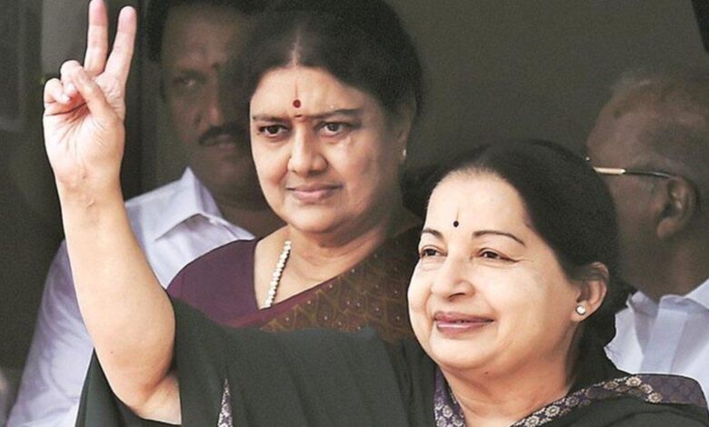 Former Tamil Nadu chief minister the late J Jayalalitha (front) and her trusted aide Sasikala (behind)