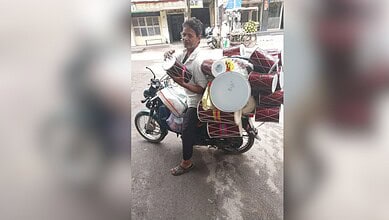 Hyderabad's dholak makers