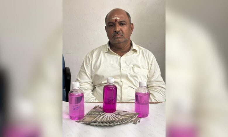 Government employee caught accepting Rs 18K bribe in Jangaon