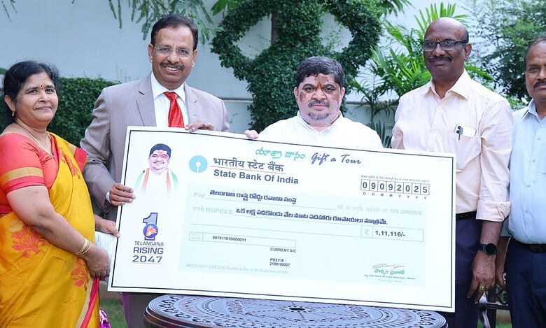 TGSRTC announces ‘Yatradanam’ program