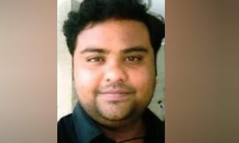 The image of Harshit Babulal Jain, accused in an Rs 2,300 crore fraud case, deported from UAE.