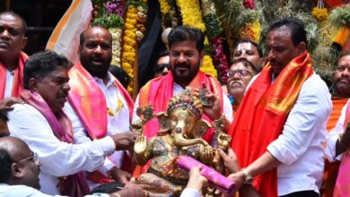 Revanth Reddy performs puja at Khairtabad Ganesh
