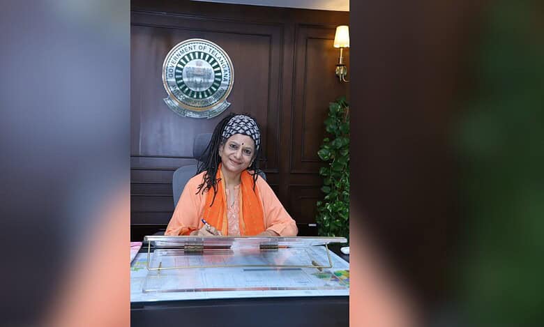 Charu Sinha, IPS assumes charge as Telangana ACB's Director General
