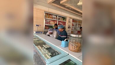 GHMC raids sweet shops ahead of Deepawali
