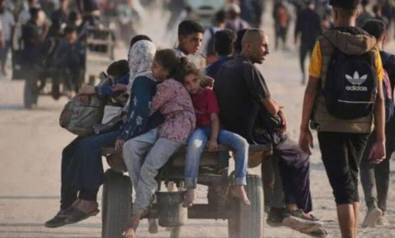 People migrate from Gaza amid conflict