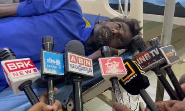Kidney patient without an aadhar card or an attendant denied treatment at Mahabubabad Government Hospital.