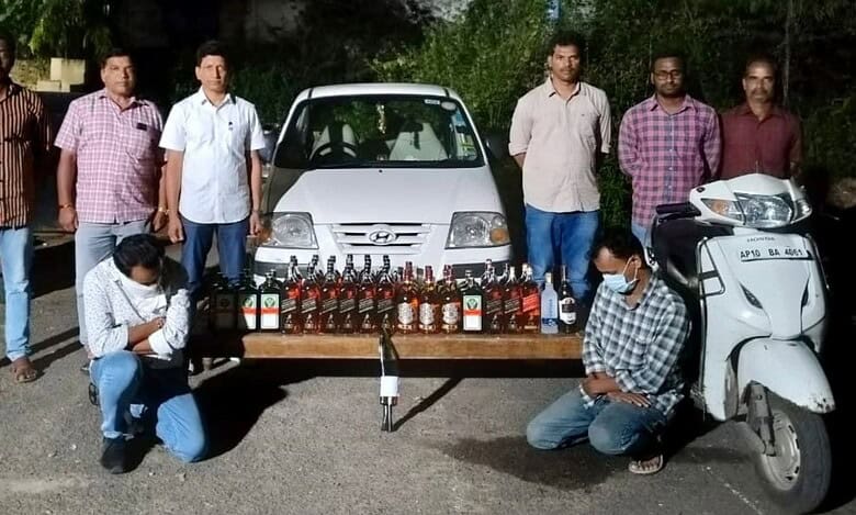 Excise officials bust foreign liquor racket in Hyderabad