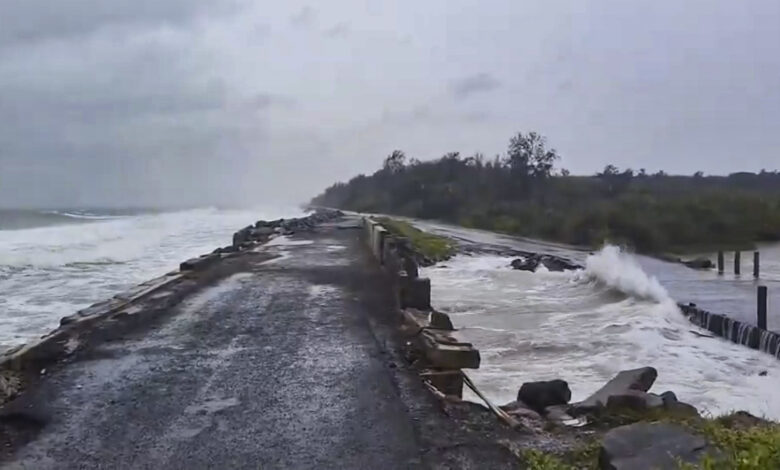Cyclone Montha: Rough sea in Chennai