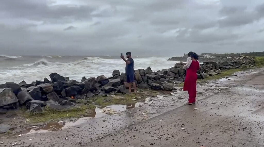 Cyclone Montha: Rough sea in Chennai