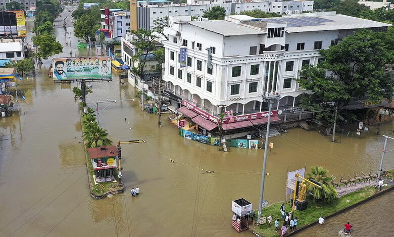 Cyclone Montha in Hanamkonda