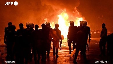 Pakistan Islamist party began marching