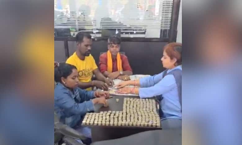 Chhattisgarh farmer Bajrang Ram Bhagat paid Rs 40000 in coins and brought a scooter for his daughter