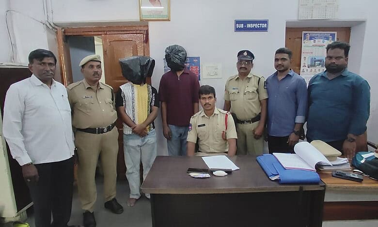 Two people arrested for drug peddling in Hyderabad