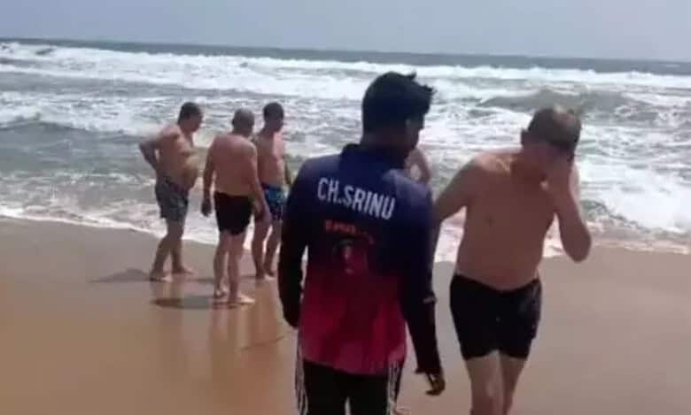 Russian national drowned at Yarada beach in vishakapatnam