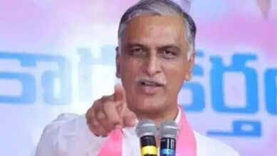 Harish Rao addresses a gathering