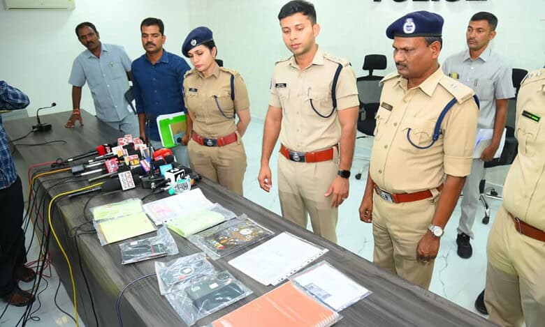 The Nalgonda police arrested a college dropout was arrested on charges of cheating