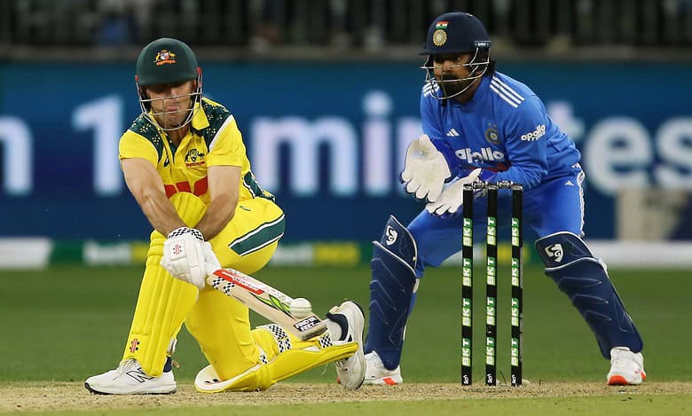 Australia's Mitch Marsh bats during the one day international cricket match between Australia and India in Perth Australia on Sunday. (AP/PTI)