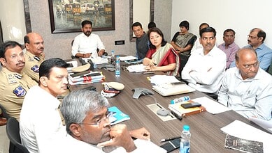 Telangana CM Revanth Reddy with senior government officers at the review meeting regarding the new Osmania General Hospital in Hyderabad on Wednesday