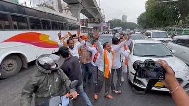 BJP leaders detained in Hyderabad