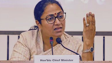 Delhi government orders air purifier