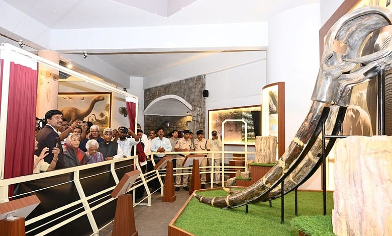 11-million-year old Stegodon fossil inaugurated at Birla Science Museum