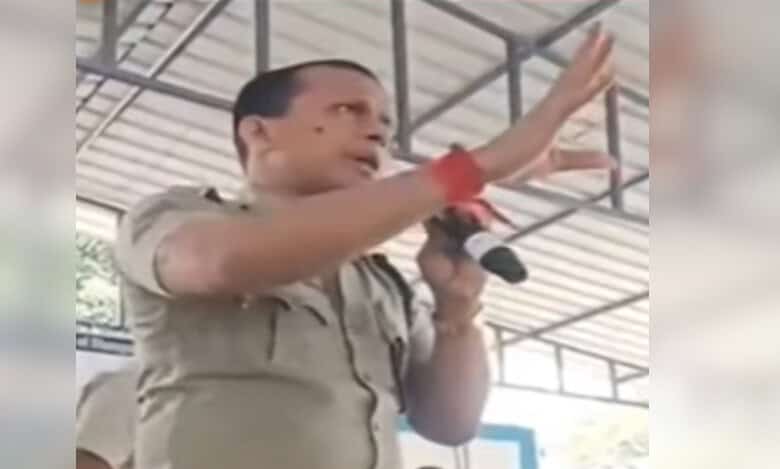 Bengal cop addressing a gathering, says women drinking alcohol is harmful to society