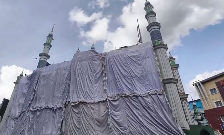 Mosques in Hyderabad were covered ahead of Durga idol immersions