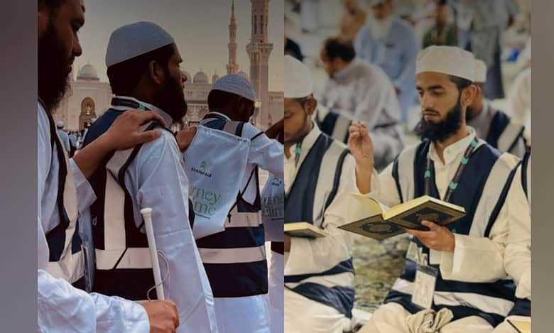 Indian pilgrims with sensory disabilities during their visit to the Prophet’s Mosque in Madinah, reciting from the Qur’an and guided by volunteers.