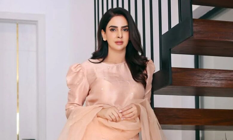 Saba Qamar