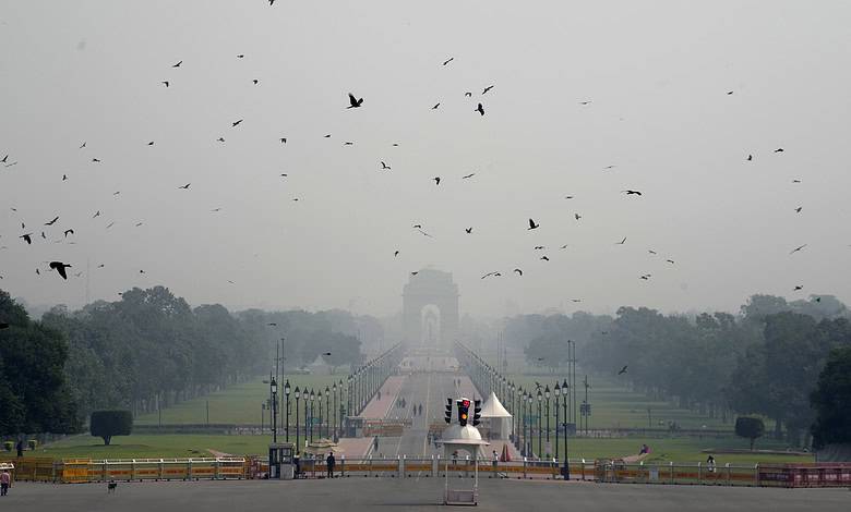 Weather: Smog in Delhi