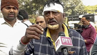 Delhi blast Death toll comes to 12