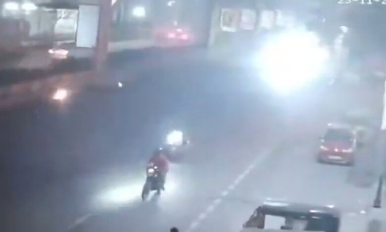 A Bike crashes into Metro station pillar in Saroornagar