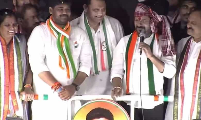 Telangana CM campaigns for Conbgress candidate Naveen Yadav in Borabanda