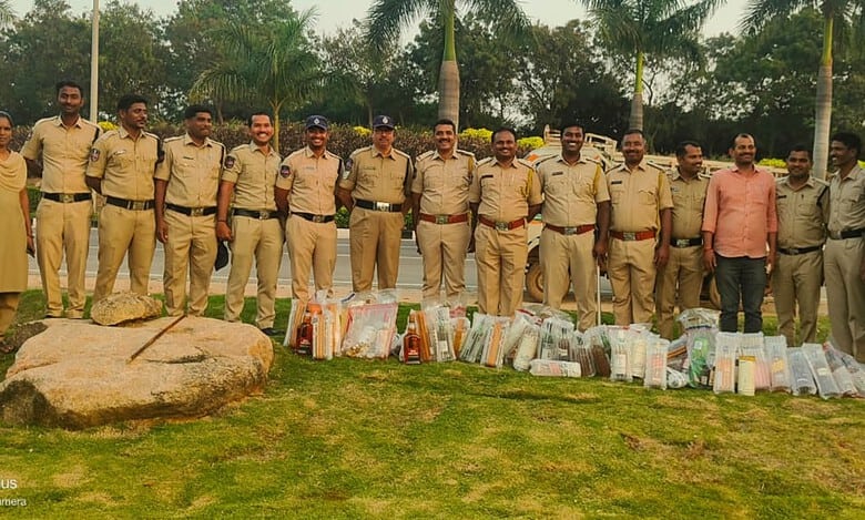 Liquor bottles seized in Hyderabad
