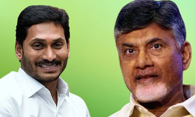 Andhra Pradesh CM N Chandrababu Naidu (right) and YSRCP chief Y S Jagan Mohan Reddy