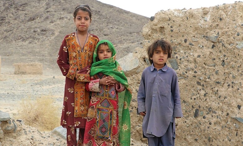 Pakistan children