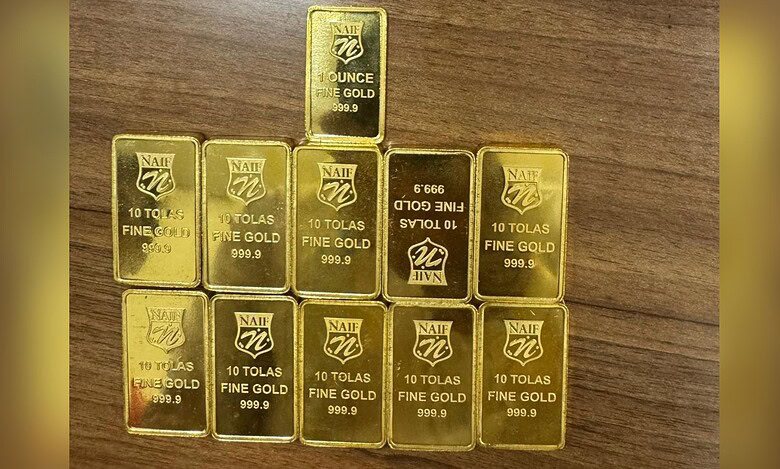 Gold bars wieghing 1196.20 grams worth Rs 1.55 crore was seized from a passenger at the Hyderabad airport