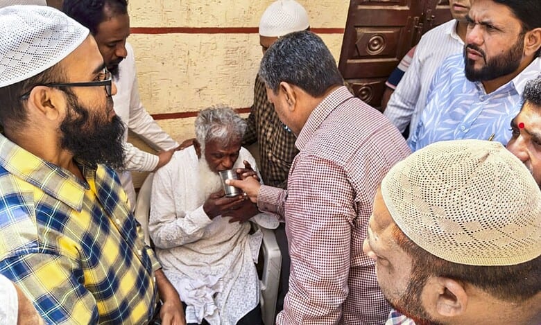 AIMIM Karwan MLA Kausar Mohiuddin meets family members of those who lost their lives in a bus fire accident in Madinah, Saudi Arabia on Monday. (PTI Photo)