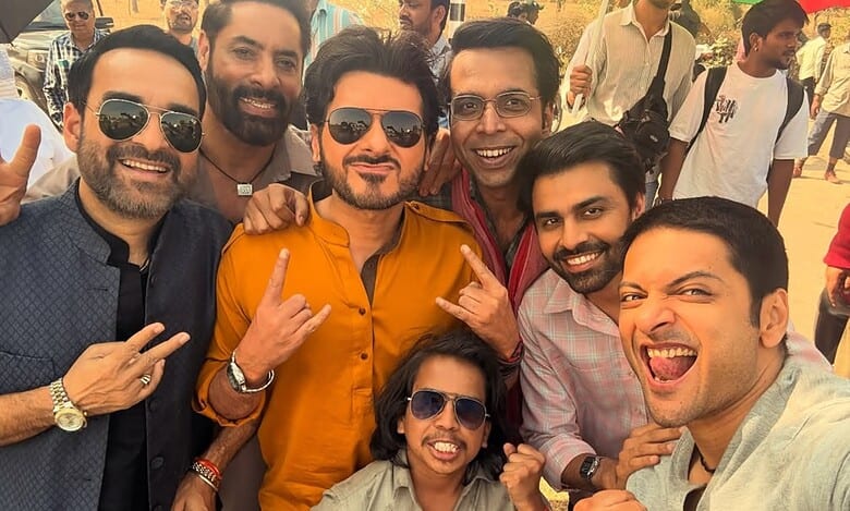 Mirzapur team