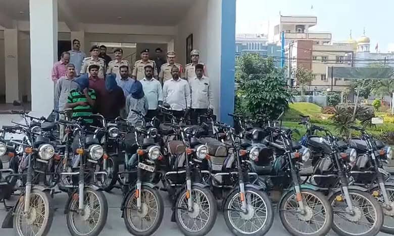 Police arrest three, and seize 19 stolen bikes