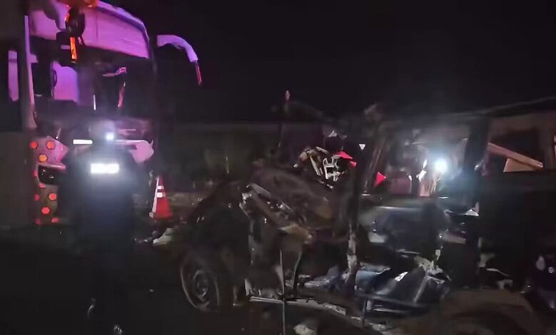 A bus collides with a car in Andhra Pradesh
