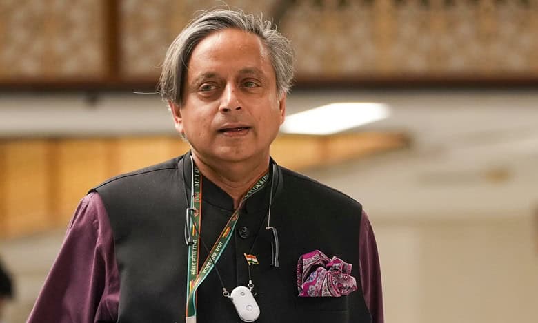 Shashi Tharoor congratulates BJP on Keral local poll