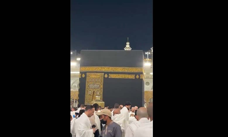 Indian man prays for Union minister Kiren Rijiju in Makkah