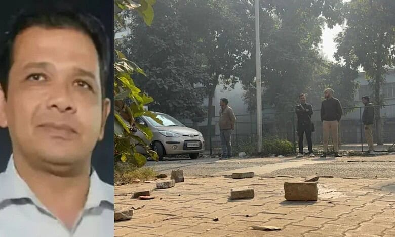 School teacher shot dead on AMU campus
