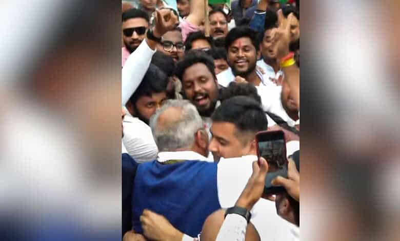 Chaitanya Baghel being greeted by his father, former Chhattisgarh chief minister and Congress leader Bhupesh Baghel, following his release from Raipur jail after the Chhattisgarh High Court granted him bail in two cases linked to the alleged liquor scam in the state, in Raipur, Saturday, Jan. 3, 2026. (PTI Photo)