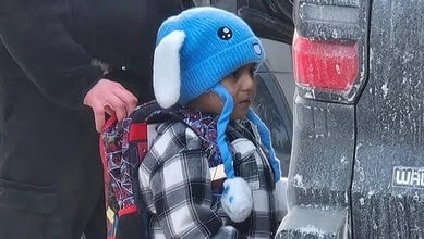 DHS' ICE agents use five-year-old as bait