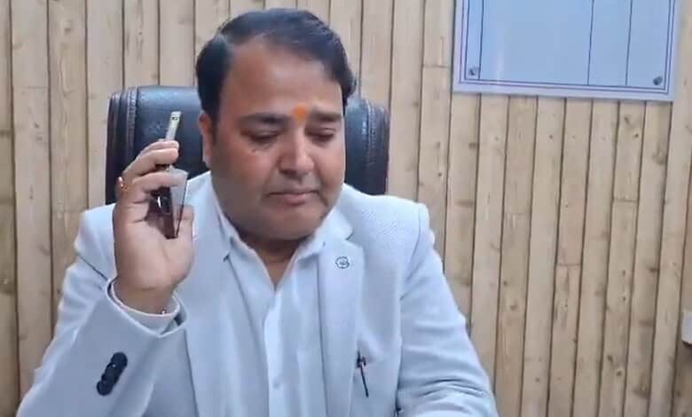 GST Deputy Commissioner Prashant Kumar